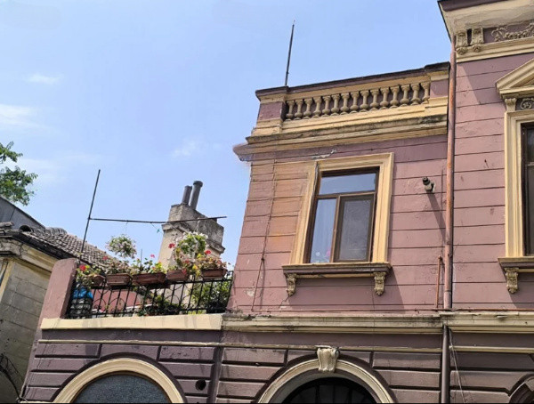 Ultracentral - Primarie,  vila istorica, ideal BIROURI/SPATIU COMERCIAL, 540 mp.