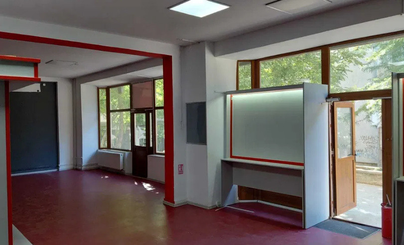 Pod Butelii, SPATIU COMERCIAL ,  126 mp.