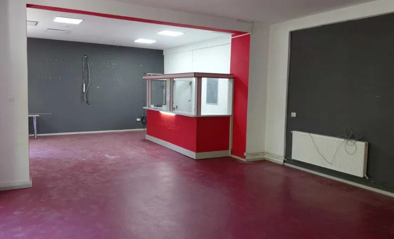 Pod Butelii, SPATIU COMERCIAL ,  126 mp.