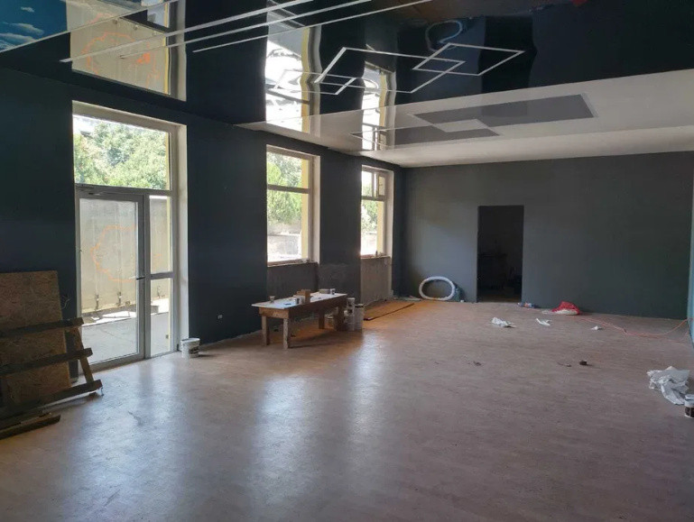 Zona Industriala - Interioare, SPATIU COMERCIAL - SHOWROOM , 81 mp.