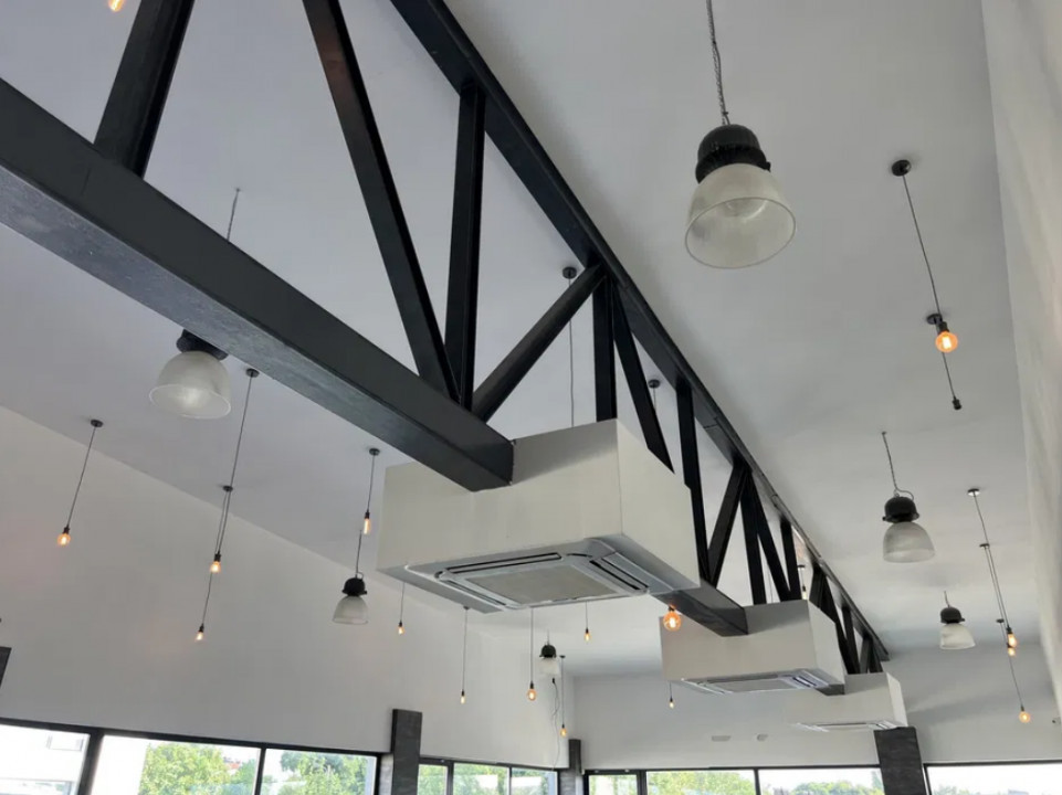 Zona Industriala,  hala noua depozitare/ productie/ showroom, 1.400 mp.