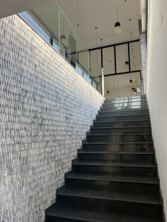 Zona Industriala,  hala noua depozitare/ productie/ showroom, 1.400 mp.