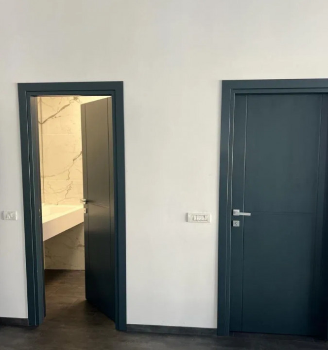 Zona Industriala,  hala noua depozitare/ productie/ showroom, 1.400 mp.