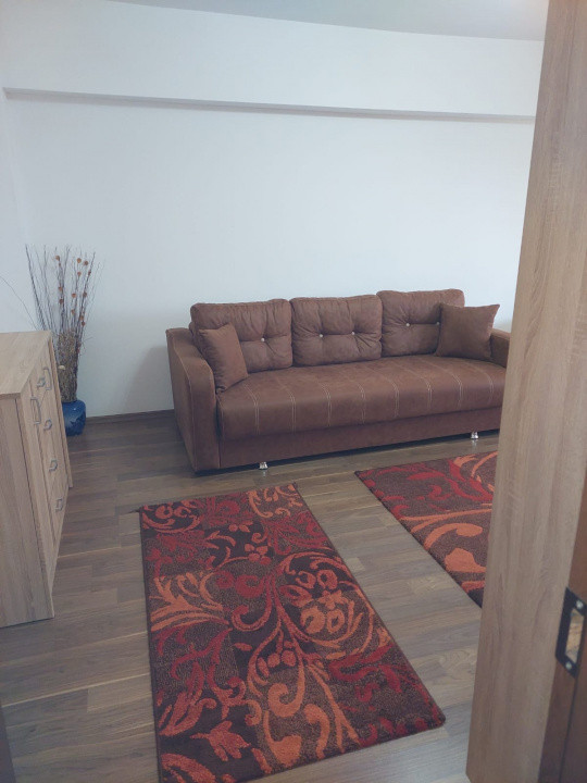 Tomis Nord, apartament 2 camere decomandate, mobilat/utilat