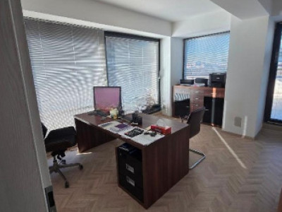 Tomis Nord - Campus , spatiu BIROURI, 225 mp.