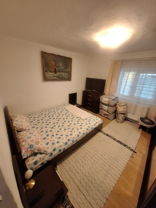 Viile Noi, casa 3 camere, libera