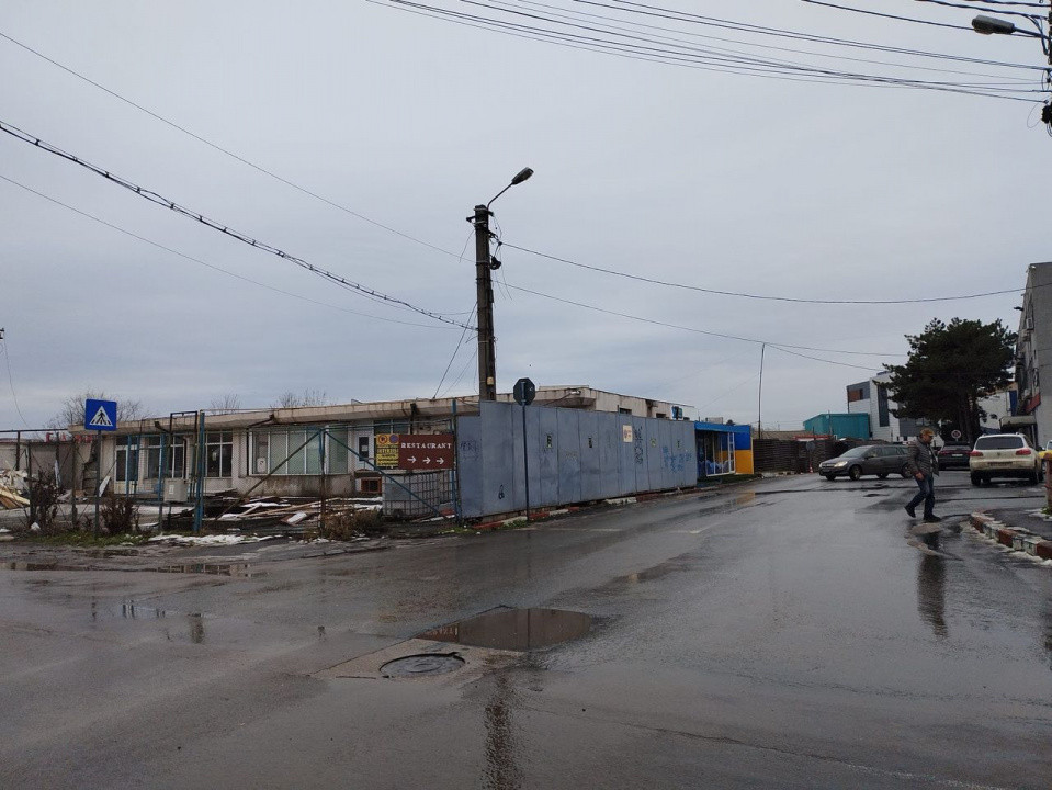 INEL II , spatiu comercial  280 mp., ideal SHOWROOM/PRODUCTIE, curte 1.000 mp.