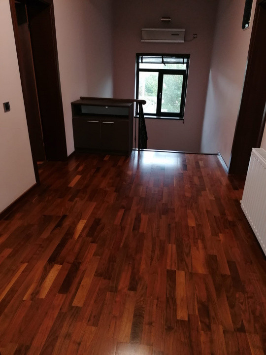 Ovidiu Vile ( Sud), vila P+1, 5 camere