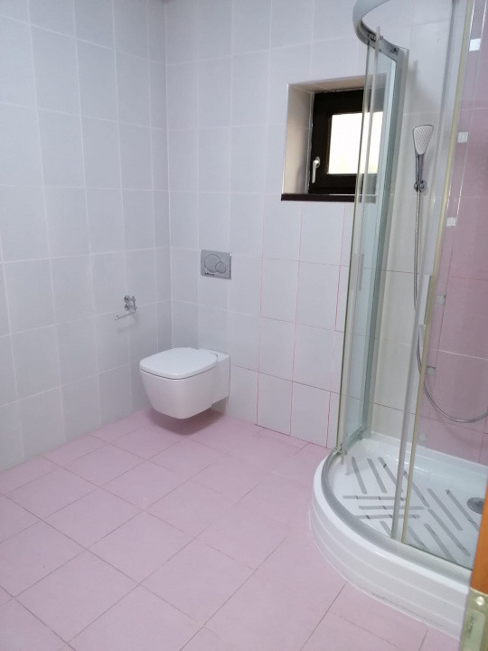 Ovidiu Vile ( Sud), vila P+1, 5 camere