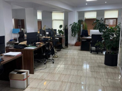 Peninsula - Piata Ovidiu, spatiu ideal birouri, 150 mp.