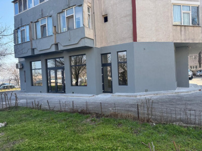 Poarta 6, spatiu comercial, 130 mp.