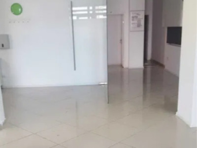 Ultracentral, imobil P+3 cu destinatie comerciala, 460 mp.