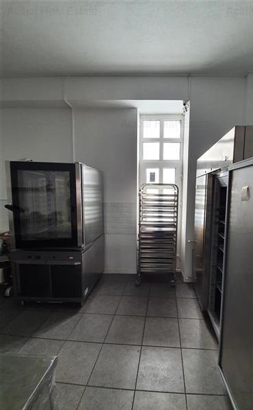 Victoria - Intersectie, spatiu comercial, 112 mp.