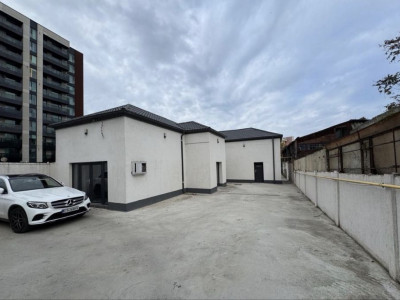 Bd. Mamaia , imobil 160 mp., IDEAL BIROURI, teren 510 mp.