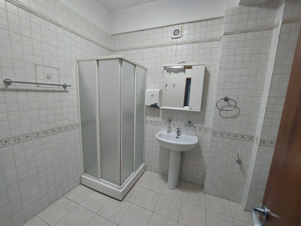 Bd. Mamaia , cladire exclusiva de birouri, suprafata  47 mp