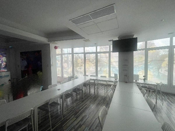 Ultracentral, spatiu comercial, 396 mp., etaj 1