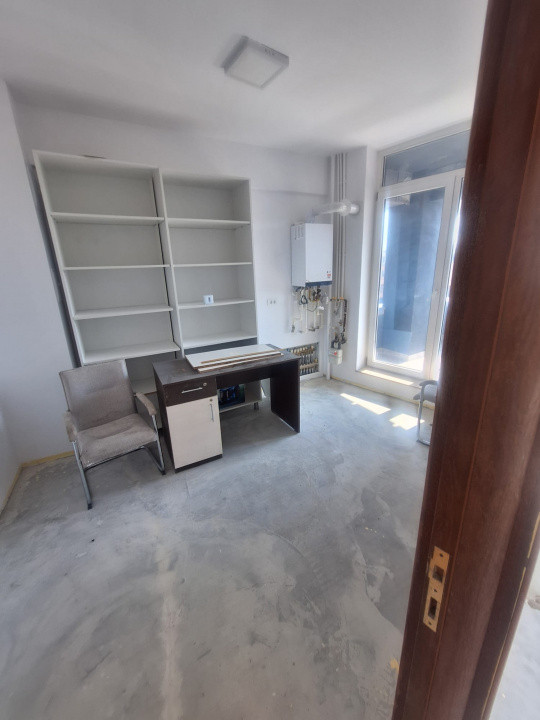 Delfinariu, spatiu IDEAL BIROURI, 125 mp., 3 camere, etaj 1, terasa