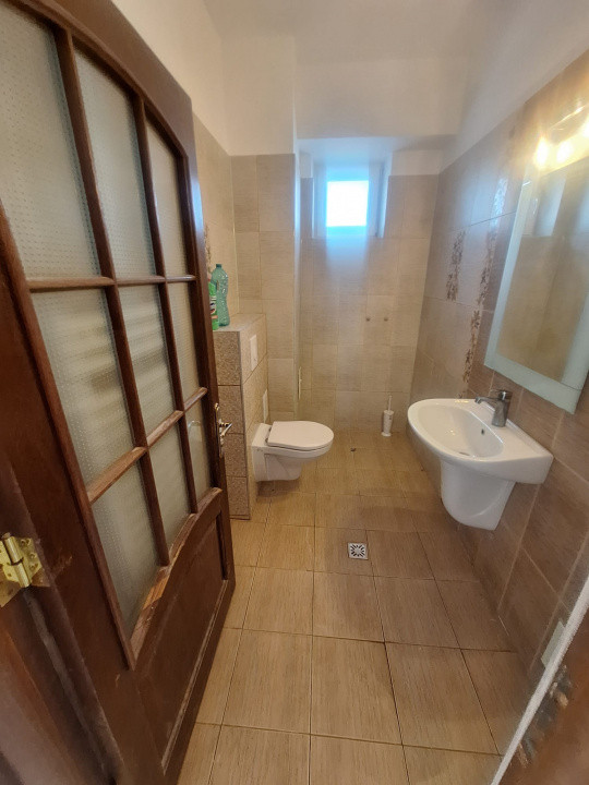 Delfinariu, spatiu IDEAL BIROURI, 125 mp., 3 camere, etaj 1, terasa