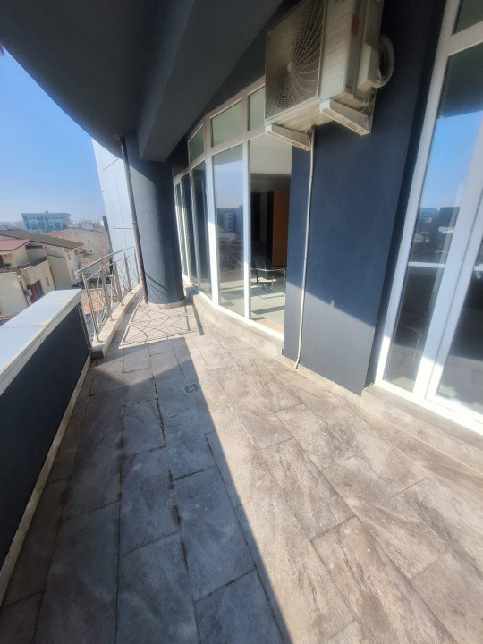 Delfinariu, spatiu IDEAL BIROURI, 125 mp., 3 camere, etaj 1, terasa