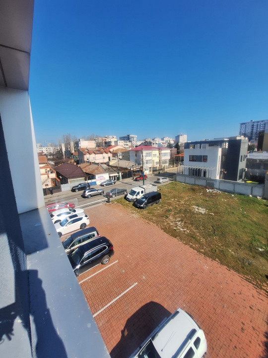 Delfinariu, spatiu IDEAL BIROURI, 125 mp., 3 camere, etaj 1, terasa