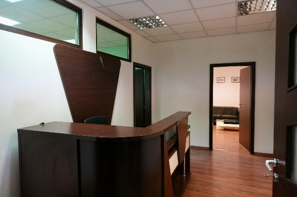 ICIL, hala mica productie /depozitare + spatiu birouri amenajat