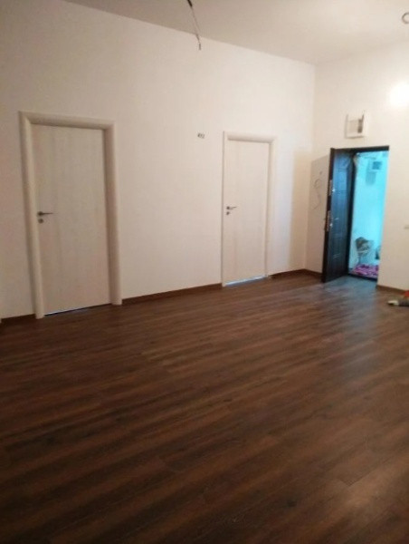 Ultracentral  - Tomis Mall, spatiu birouri, 100 mp.