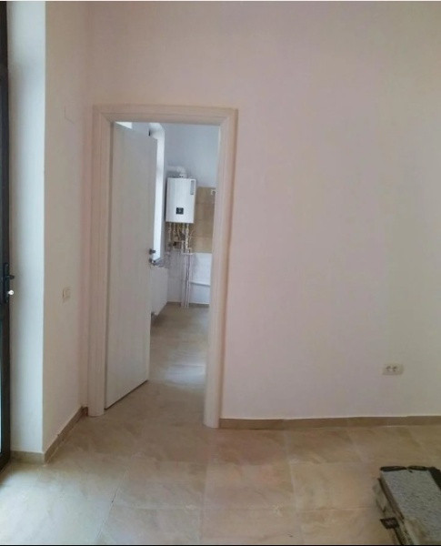 Ultracentral  - Tomis Mall, spatiu birouri, 100 mp.