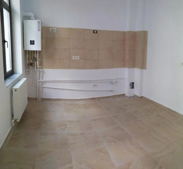 Ultracentral  - Tomis Mall, spatiu birouri, 100 mp.