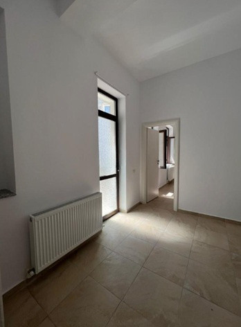 Ultracentral  - Tomis Mall, spatiu birouri, 100 mp.