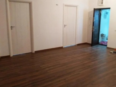 Ultracentral  - Tomis Mall, spatiu birouri, 100 mp.