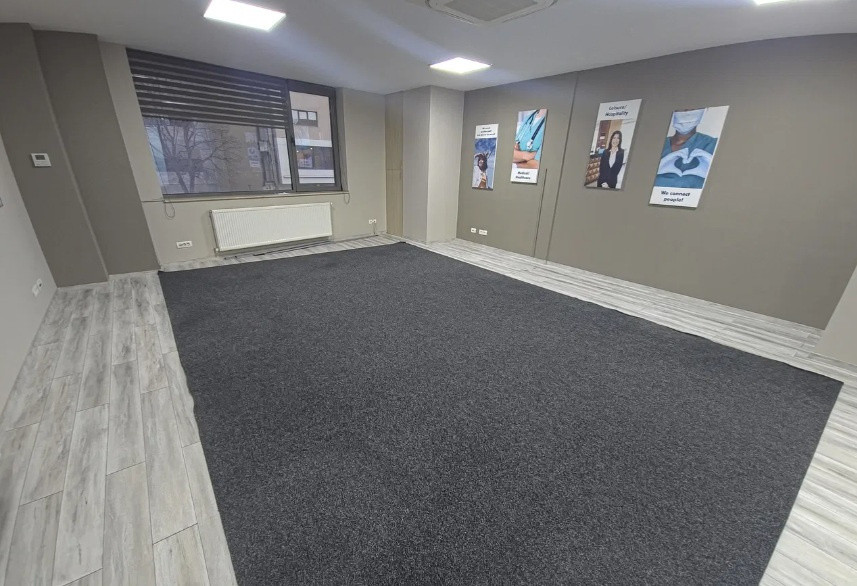 Bd. Mamaia - Delfinariu, spatiu BIROURI PREMIUM,  UTILITATI INCLUSE