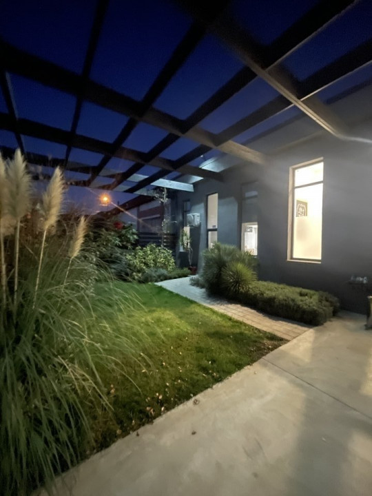 I.C.Bratianu - hala/spatiu productie 477 mp., recent amenajata