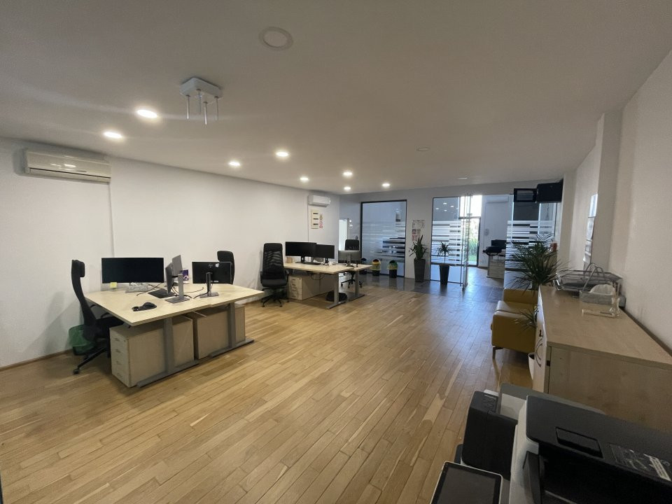 I.C.Bratianu - hala/spatiu productie 477 mp., recent amenajata