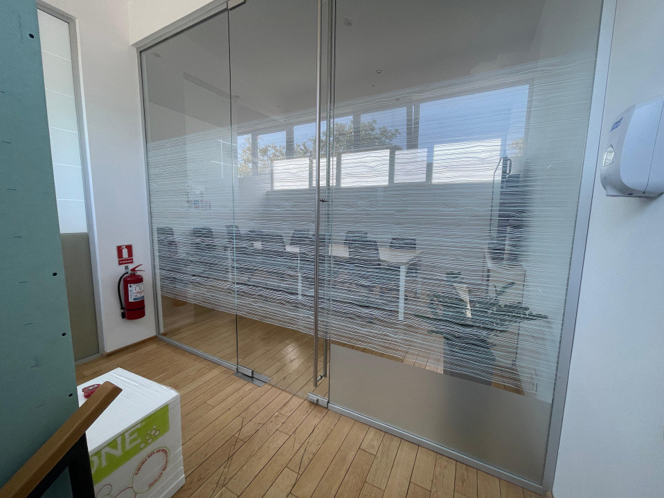 I.C.Bratianu - hala/spatiu productie 477 mp., recent amenajata