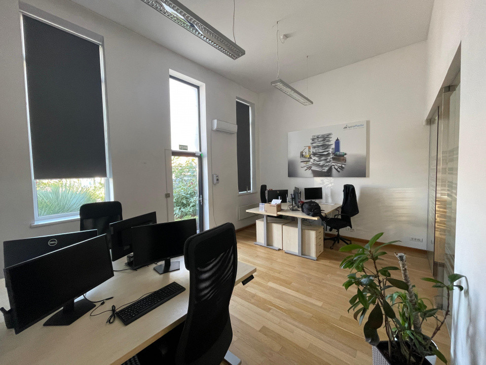 I.C.Bratianu - hala/spatiu productie 477 mp., recent amenajata