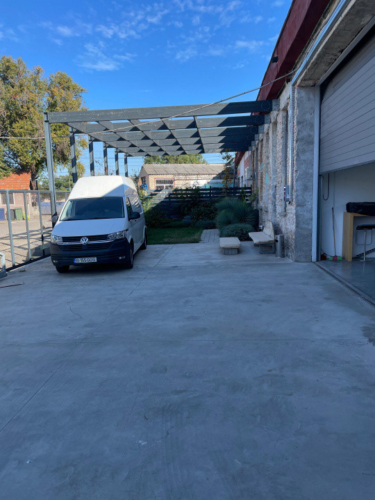 I.C.Bratianu - hala/spatiu productie 477 mp., recent amenajata