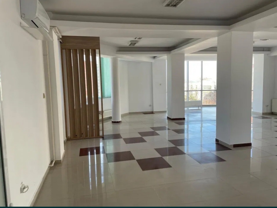 Bd. Mamaia, spatiu birou 110 mp., IDEAL BIROURI