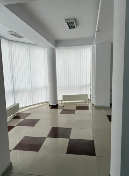 Bd. Mamaia, spatiu birou 110 mp., IDEAL BIROURI