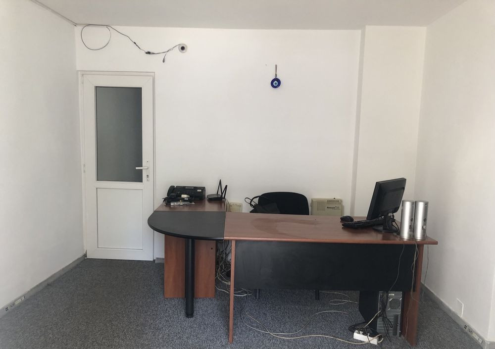 Dacia, spatiu comercial 62 mp.