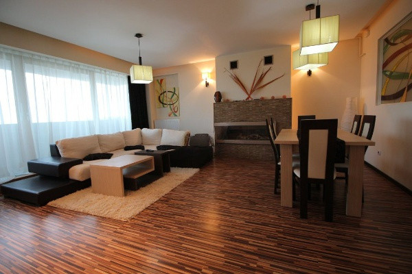 Km. 5 - Sos. Mangaliei, apartament ultramodern, 120 mp., 3 camere