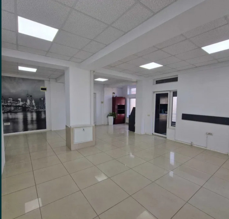 Ultracentral - Tomis Mall , spatiu IDEAL BIROURI, 80 mp., etaj 1