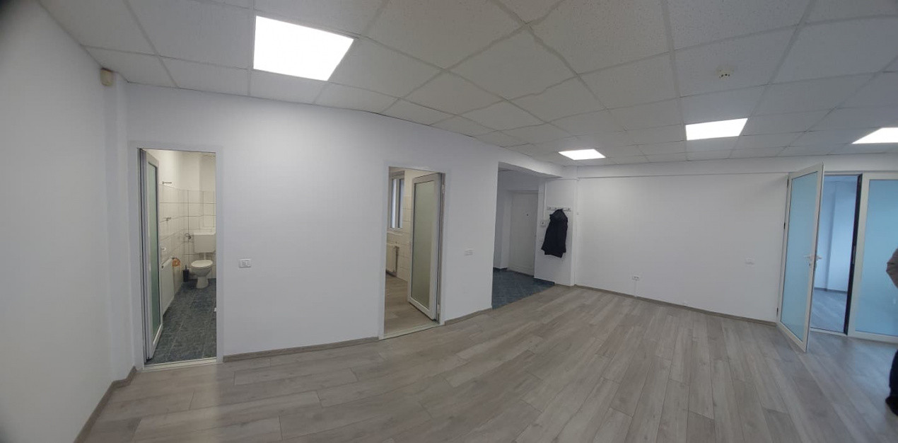 Capitol - Sala Sporturilor, spatiu birou 60 mp., recent renovat