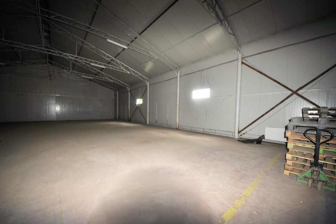 Zona Industriala, eurohala 320 mp., teren 600 mp.