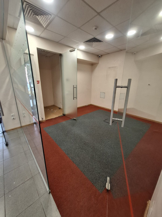 FAR - bd. 1 Mai, spatiu comercial 98 mp.