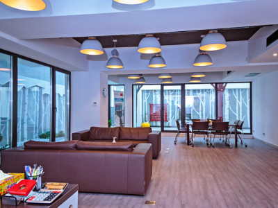 Centru,  spatiu birouri, ULTRAAMENAJAT