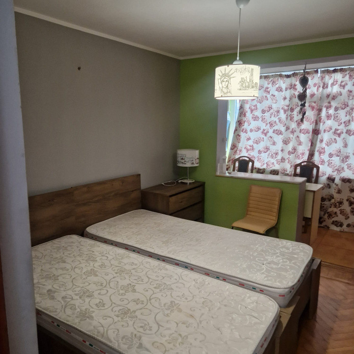 Centru - Bd. Ferdinand - apartament 3 camere , loc propriu de parcare