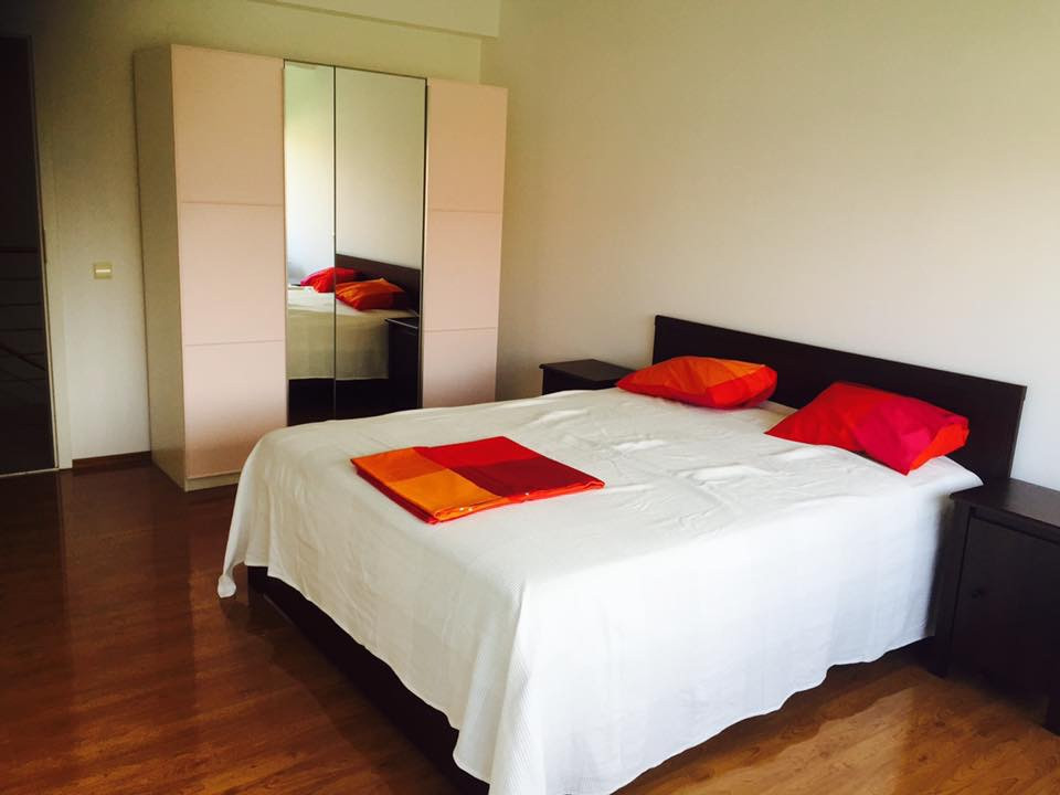 Constanta Sud (Lazu), vila P+1, 5 camere, mobilata, utilata