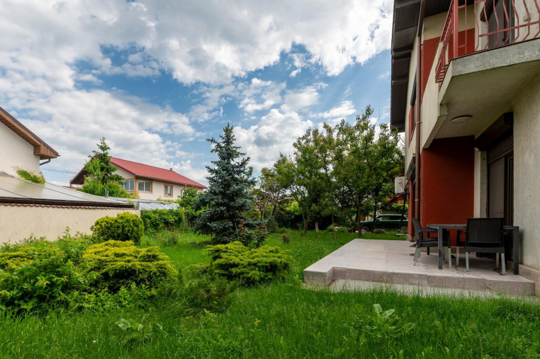 Constanta Sud (Lazu), vila P+1, 5 camere, renovata 2026