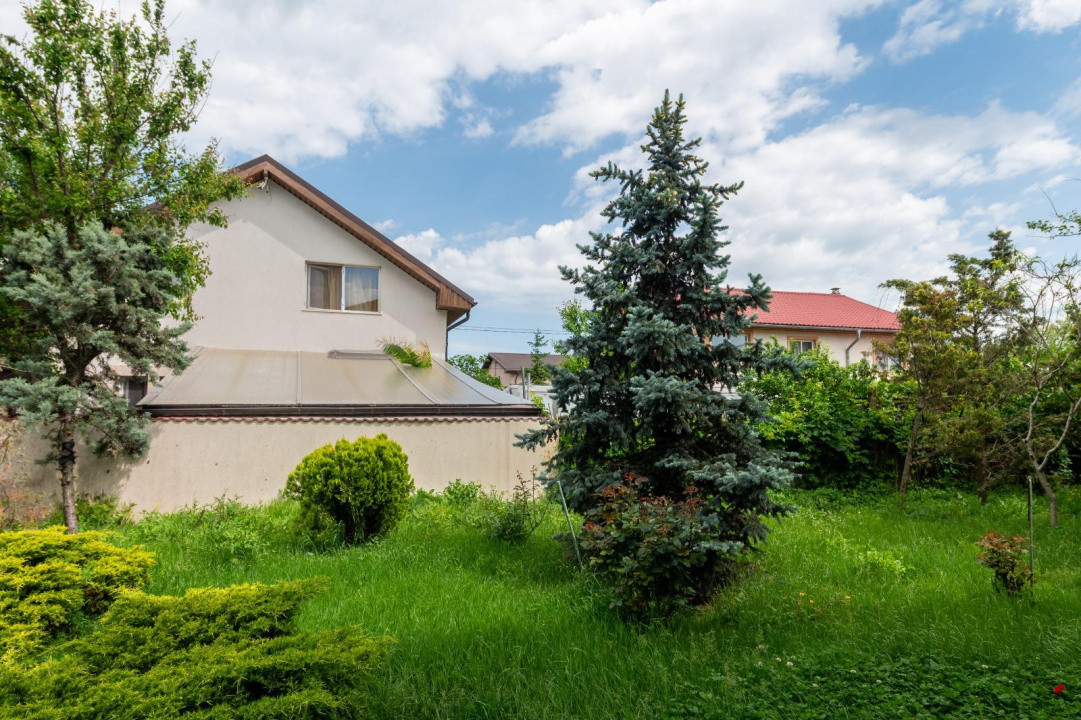 Constanta Sud (Lazu), vila P+1, 5 camere, renovata 2026