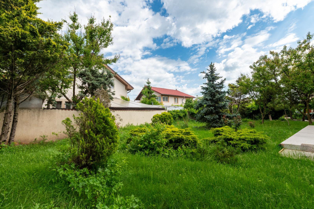 Constanta Sud (Lazu), vila P+1, 5 camere, renovata 2026